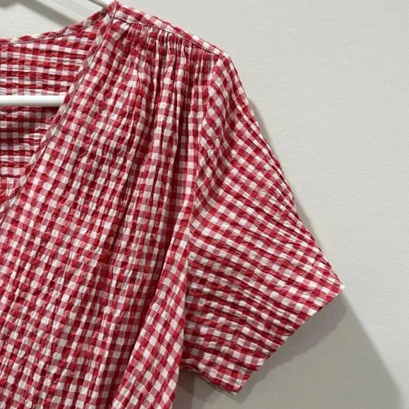 Max Studio Red and White Check Short Sleeve Wrap Shirt - Size L - Picture 4 of 9